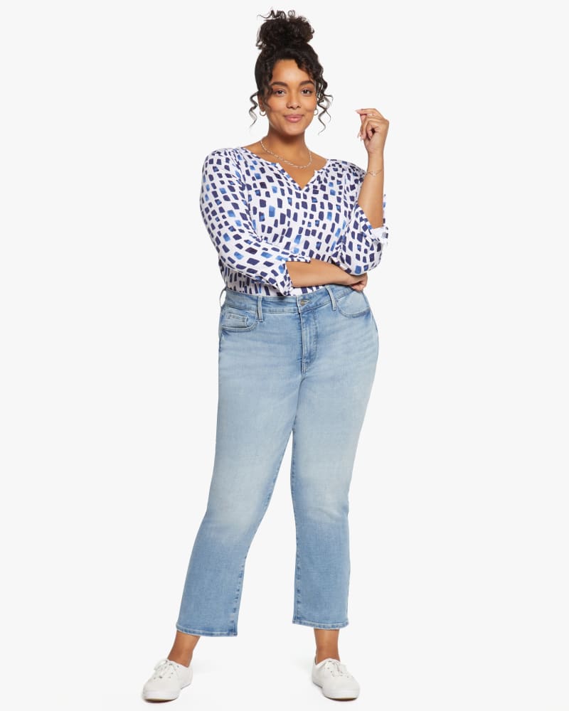 Front of a model wearing a size 14W Marilyn Straight Leg Jean in Easley by NYDJ. | dia_product_style_image_id:187609
